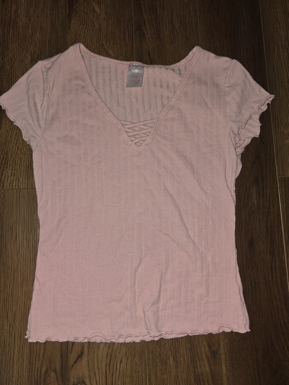 No Boundaries Pale Pink Ribbed V-Neck Short Sleeve Top